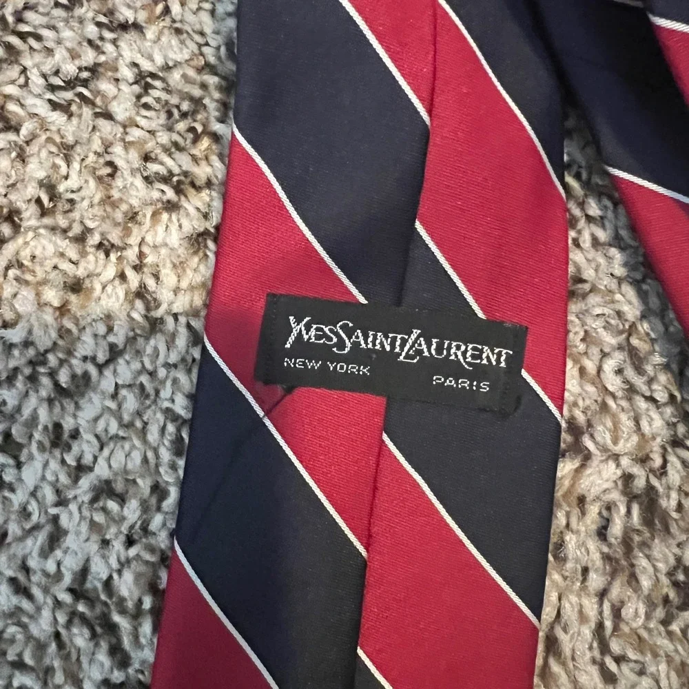 Yves Saint Laurent Mens Red Navy Striped Silk Blend YSL Monogram Necktie